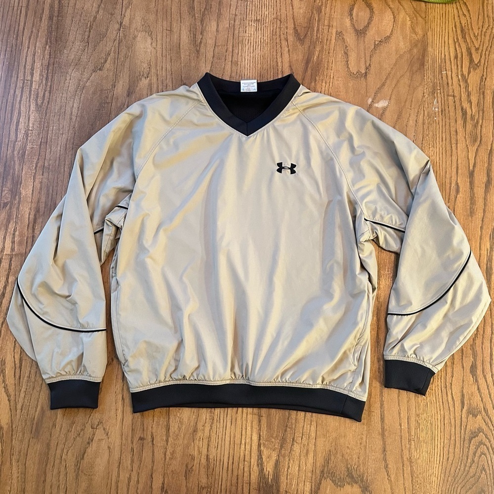 Under Armour Crewneck Windbreaker Pullover Top Size Small Nude/Tan
